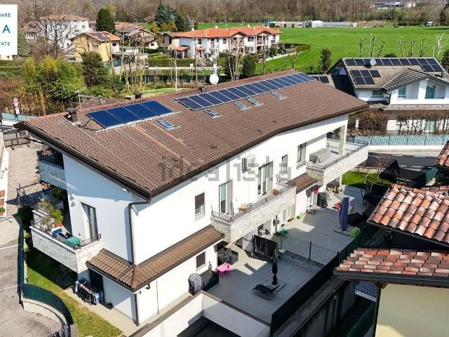 Appartamento in vendita di 90 m² in Via Monte Rosa