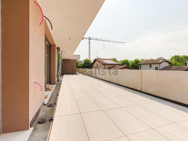 Appartamento in vendita di 90 m² in Via Monte Sommo, 40