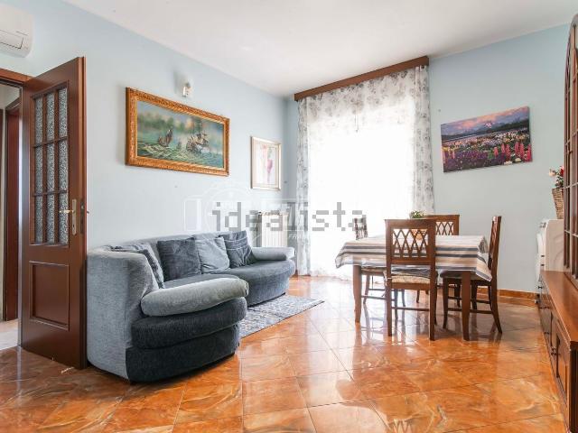 Appartamento in vendita di 90 m² in Via Monterubiano, 9