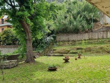 Appartamento in vendita di 90 m² in Via Montia