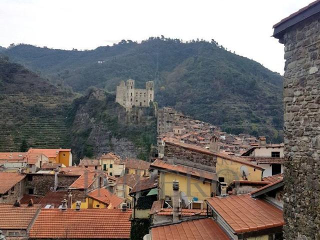 Appartamento in vendita di 90 m² in Via Molinari, 16