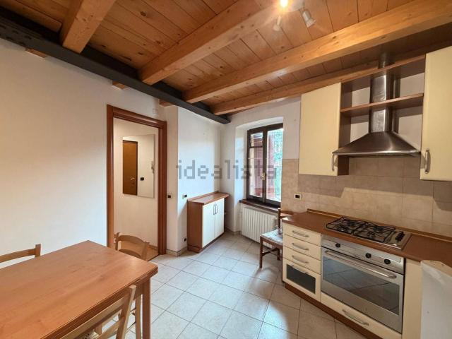 Appartamento in vendita di 90 m² in Via Nazario Sauro, 3