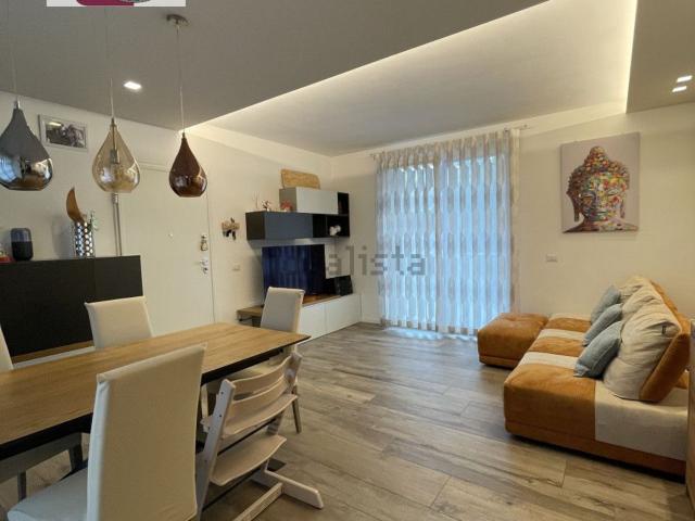 Appartamento in vendita di 90 m² in Via Nizza