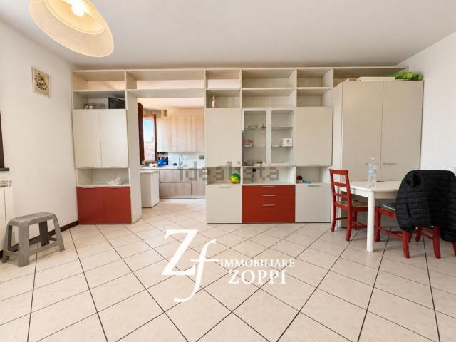 Appartamento in vendita di 90 m² in Via Novembre