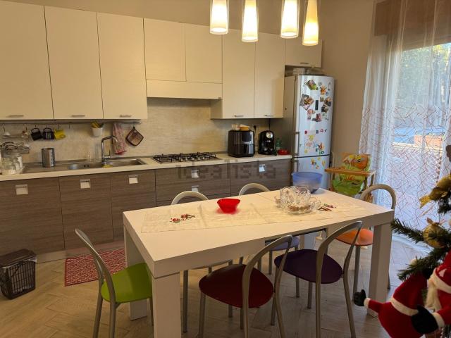 Appartamento in vendita di 90 m² in Via Osteria delle Capannacce
