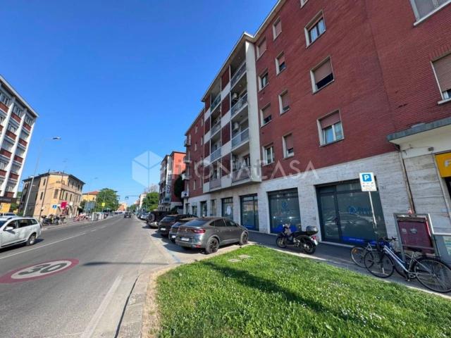 Appartamento in vendita di 90 m² in Via Paolo Bovi Campeggi, 5