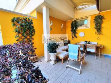 Appartamento in vendita di 90 m² in Via Papa Giovanni XXIII, 35