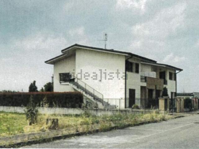 Appartamento in vendita di 90 m² in Via Papa Giovanni XXIII