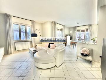 Appartamento in vendita di 90 m² in Via Pastrengo, 6