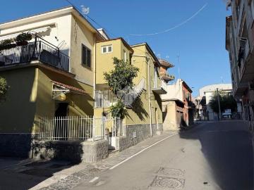 Appartamento in vendita di 90 m² in Via Pendinello, 32