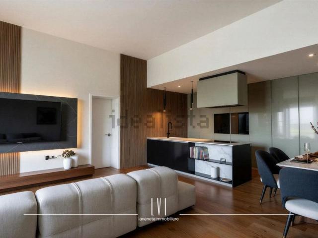 Appartamento in vendita di 90 m² in Via Perugia, 4
