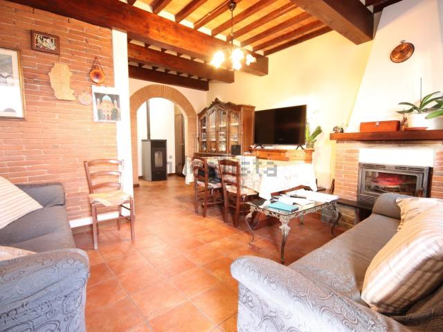 Appartamento in vendita di 90 m² in Via per Camaiore, 18