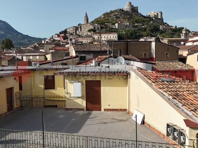 Appartamento in vendita di 90 m² in Via Perrillo Vecchio