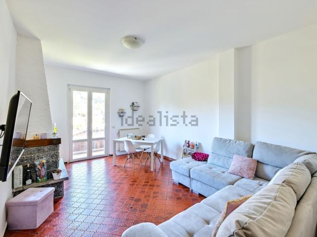 Appartamento in vendita di 90 m² in Via Pineta
