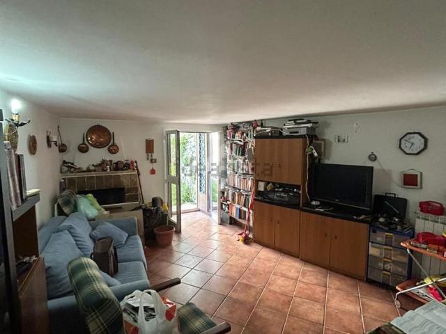 Appartamento in vendita di 90 m² in Via Pio Cassetta, 25