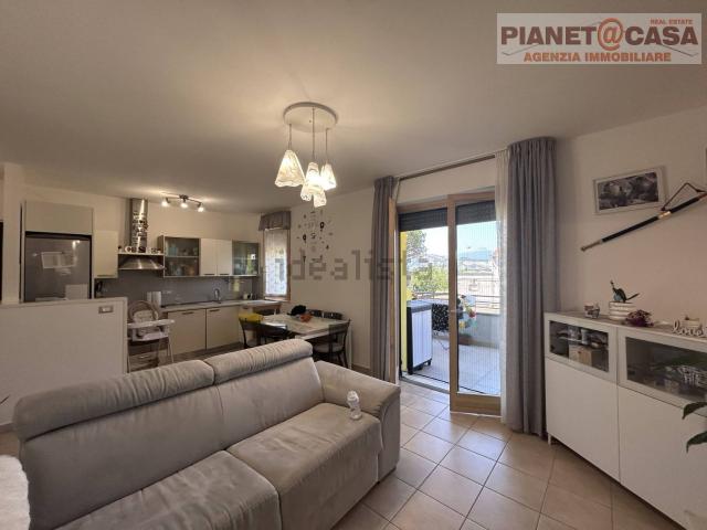 Appartamento in vendita di 90 m² in Via Piediprato, 47