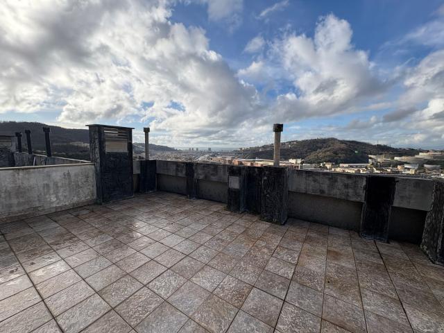 Appartamento in vendita di 90 m² in Via Pierino Negrotto Cambiaso, 60