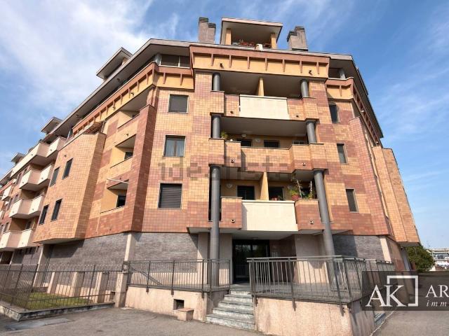 Appartamento in vendita di 90 m² in Via Pisani Dossi, 5