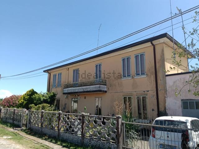 Appartamento in vendita di 90 m² in Via Ponte, 30