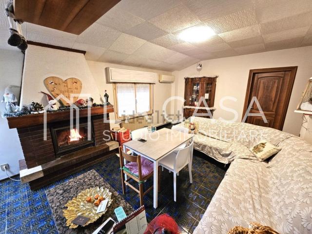 Appartamento in vendita di 90 m² in Via Provinciale, 8
