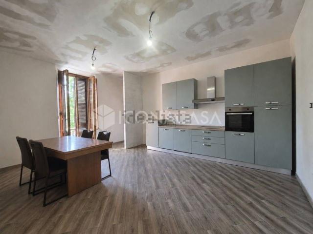 Appartamento in vendita di 90 m² in Via Provinciale Vicarese