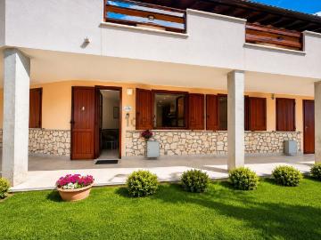Appartamento in vendita di 90 m² in Via Prada