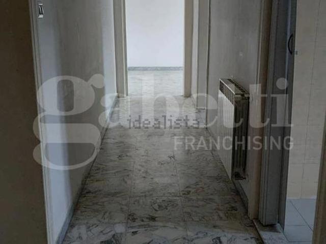 Appartamento in vendita di 90 m² in Via Puglia, 10