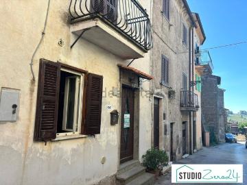 Appartamento in vendita di 90 m² in Via Regina Elena