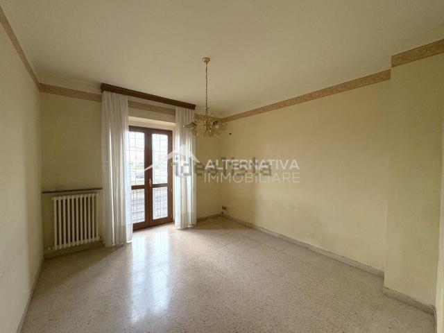 Appartamento in vendita di 90 m² in Via Risorgimento