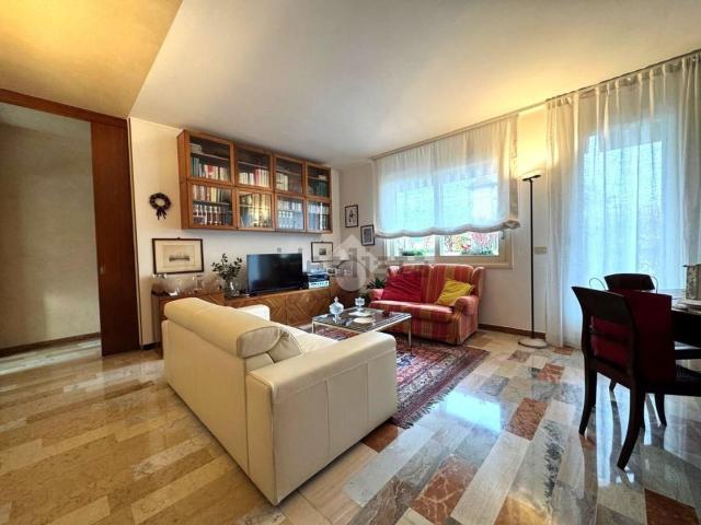 Appartamento in vendita di 90 m² in Via Roma, 1