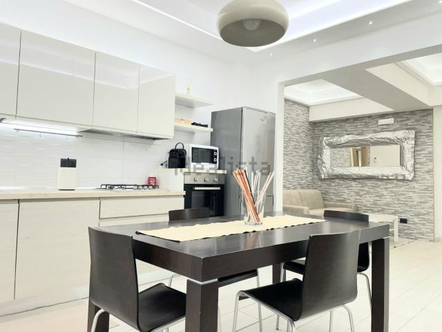Appartamento in vendita di 90 m² in Via Roma