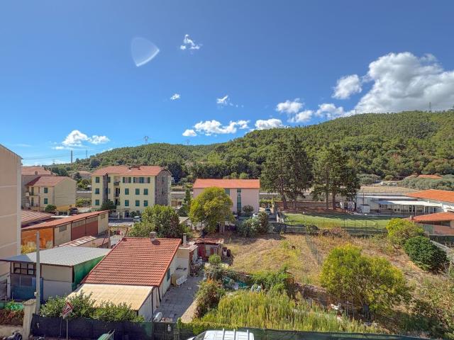 Appartamento in vendita di 90 m² in Via Roma, 45