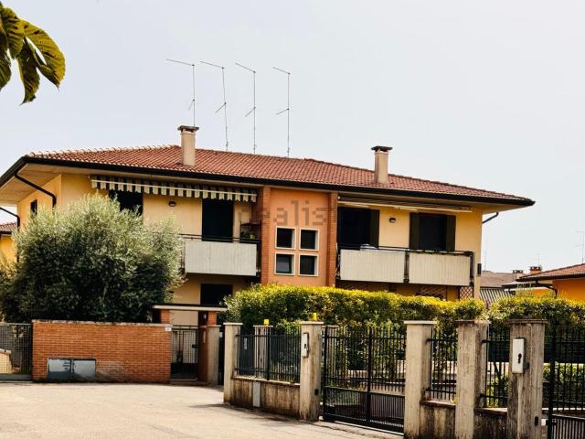 Appartamento in vendita di 90 m² in Via Roma