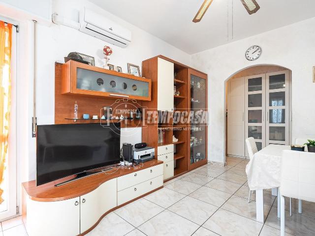 Appartamento in vendita di 90 m² in Via Roma, 84