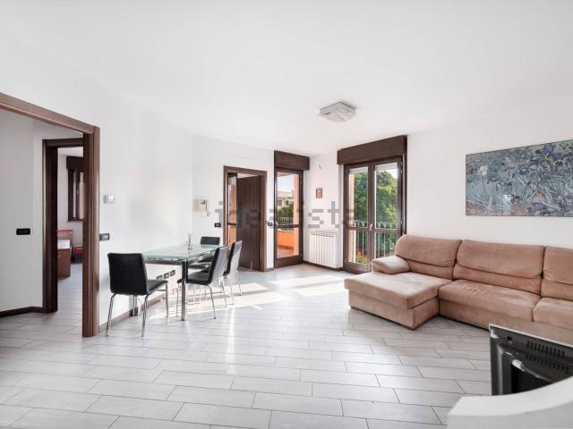 Appartamento in vendita di 90 m² in Via Romagna, 1