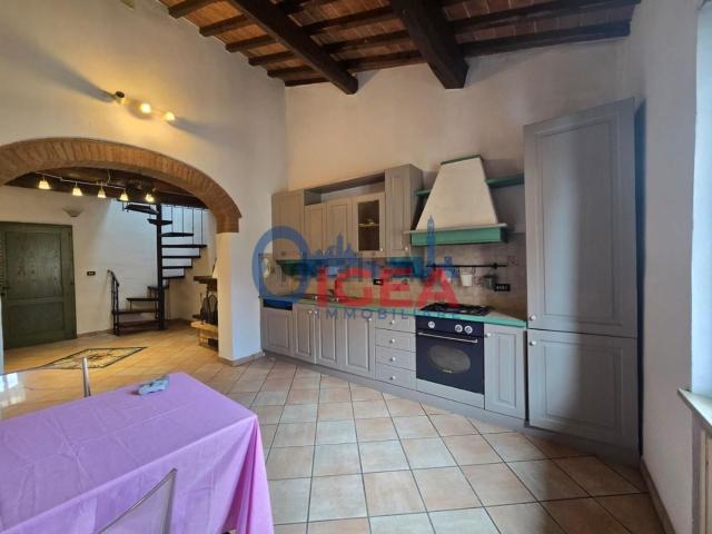 Appartamento in vendita di 90 m² in Via Romana