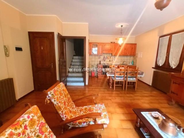 Appartamento in vendita di 90 m² in Via Roccolo