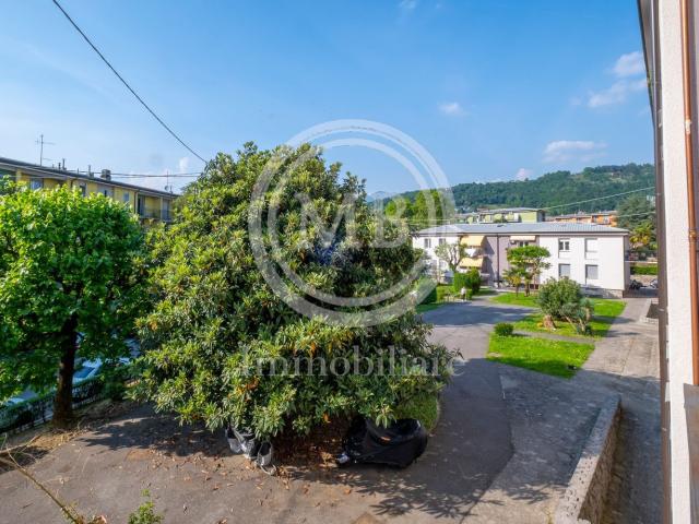 Appartamento in vendita di 90 m² in Via Samuele Biava, 33