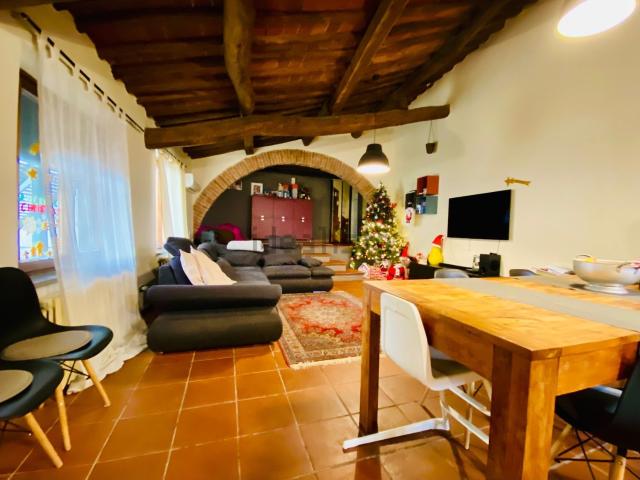 Appartamento in vendita di 90 m² in Via Sant&apos Andrea