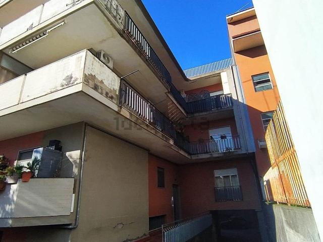 Appartamento in vendita di 90 m² in Via Santa Maria la Stella