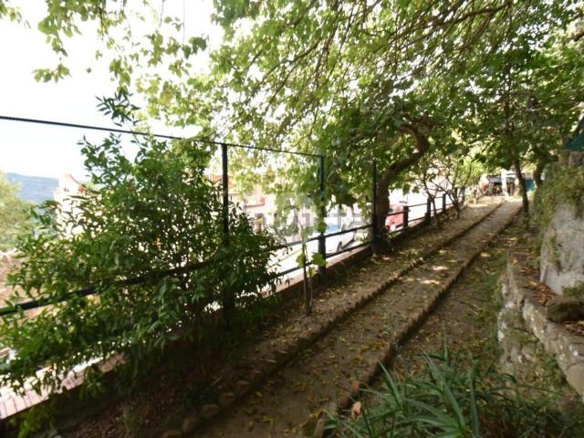 Appartamento in vendita di 90 m² in Via San Antonio Abate, 57