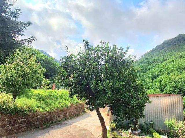 Appartamento in vendita di 90 m² in Via San Giuseppe Al Pennino
