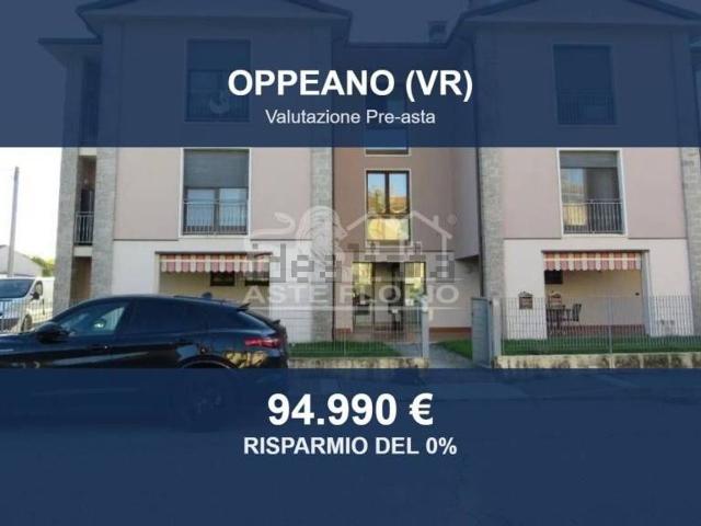 Appartamento in vendita di 90 m² in Via San Giovanni Bosco, 1
