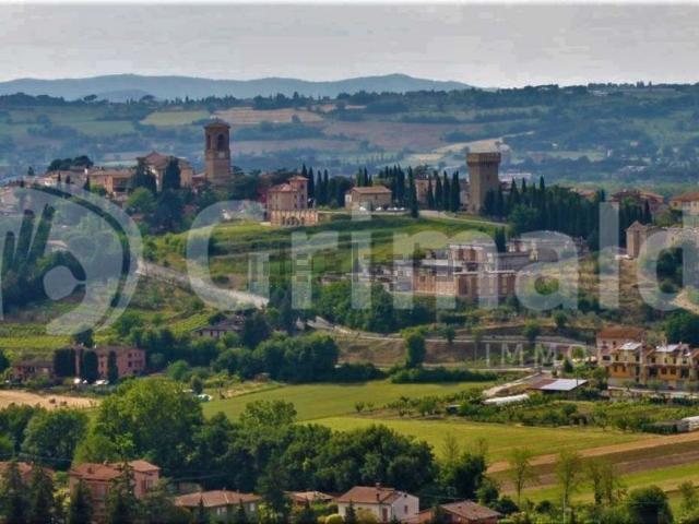 Appartamento in vendita di 90 m² in Via San Damiano, 1