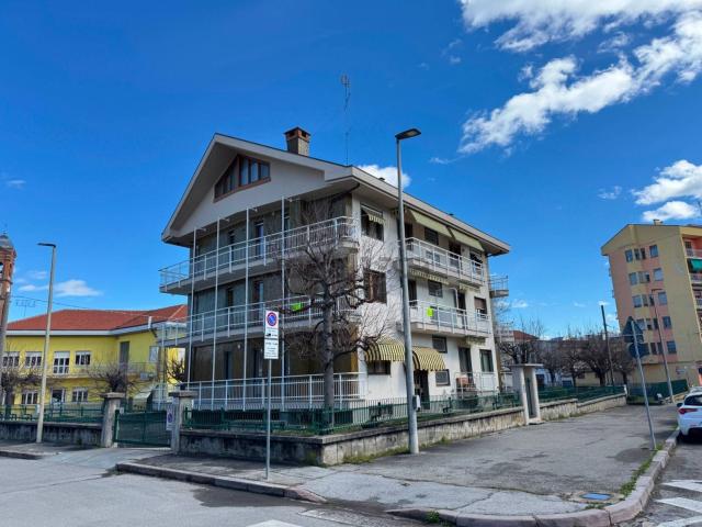 Appartamento in vendita di 90 m² in Via San Maurizio, 4