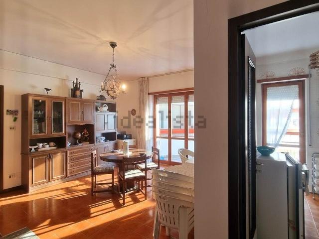 Appartamento in vendita di 90 m² in Via San Razzino