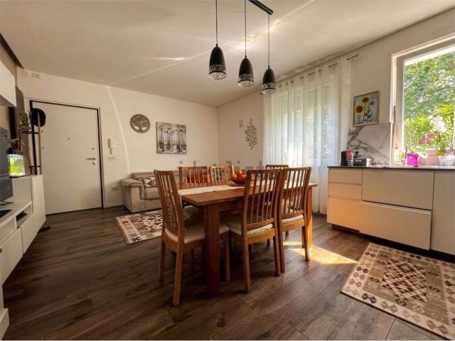 Appartamento in vendita di 90 m² in Via San Vigilio, 33