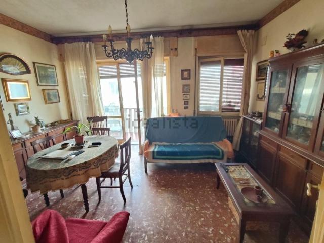 Appartamento in vendita di 90 m² in Via Sabatino Lopez