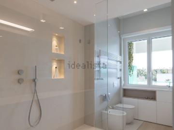 Appartamento in vendita di 90 m² in Via Salata