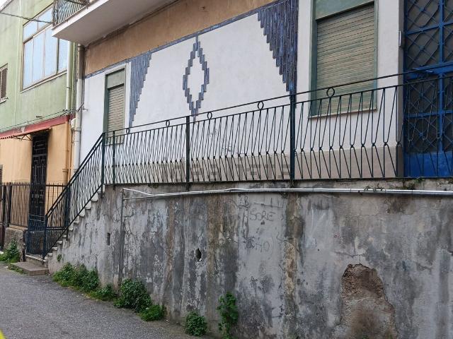 Appartamento in vendita di 90 m² in Via Saro Zagari